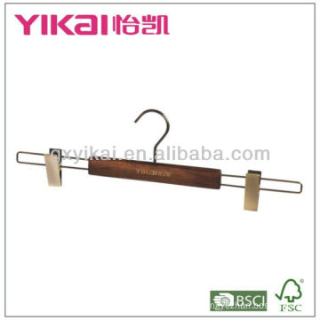 2013 new style high grade wooden hanger metal clips